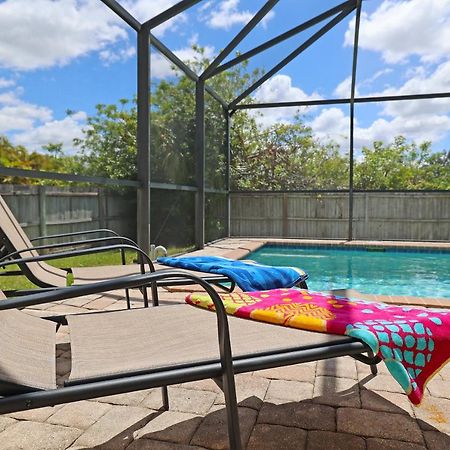 Family Vacation, Heated Pool, Wake Up To Enjoy The Sunrise - Villa Pine Island Cape Coral Exteriör bild