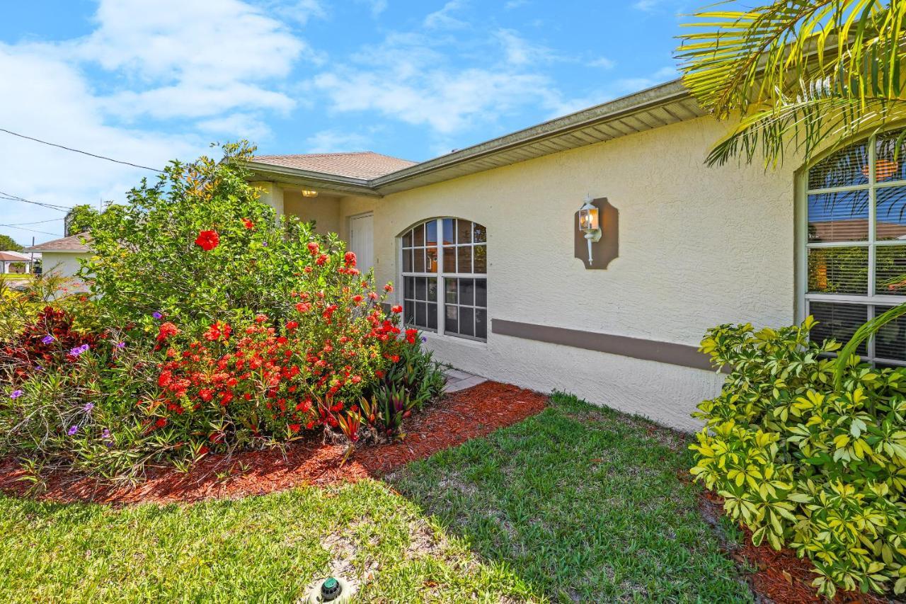Family Vacation, Heated Pool, Wake Up To Enjoy The Sunrise - Villa Pine Island Cape Coral Exteriör bild