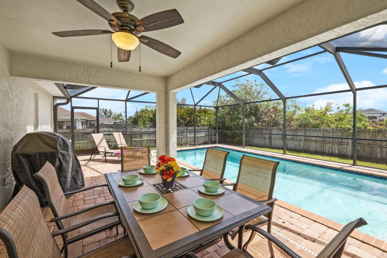 Family Vacation, Heated Pool, Wake Up To Enjoy The Sunrise - Villa Pine Island Cape Coral Exteriör bild