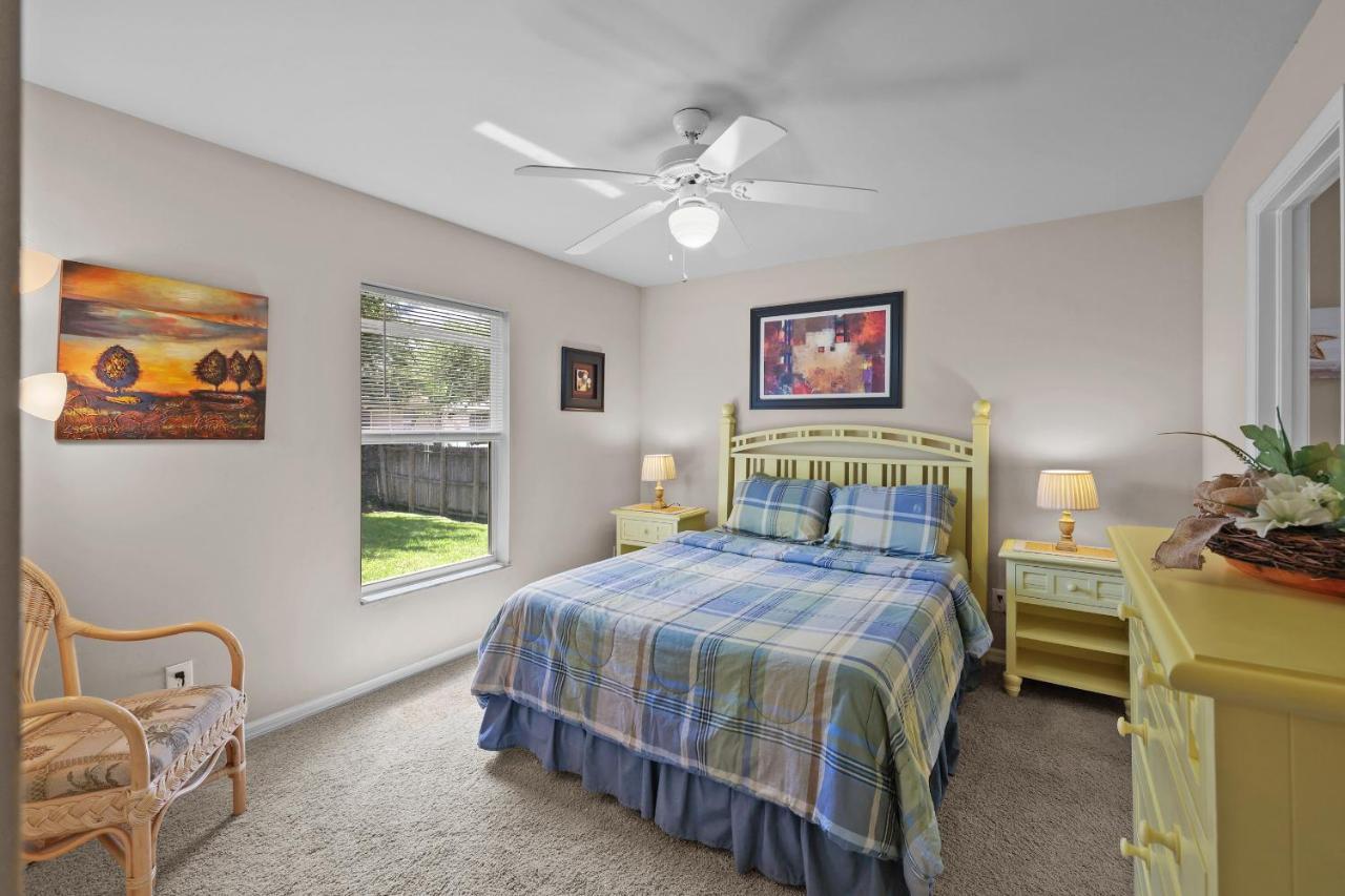 Family Vacation, Heated Pool, Wake Up To Enjoy The Sunrise - Villa Pine Island Cape Coral Exteriör bild